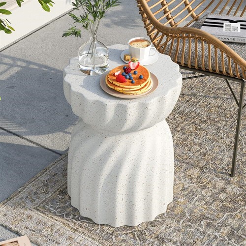 Modern concrete accent side - modern,